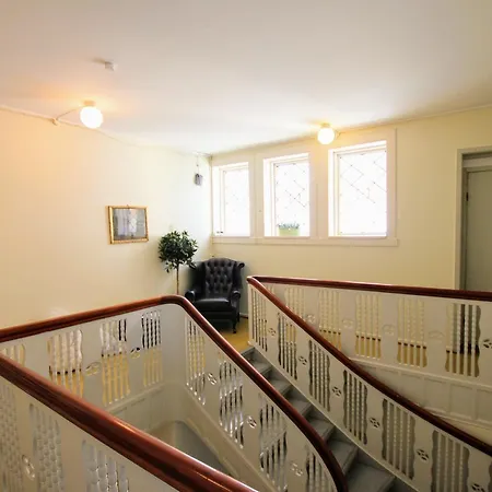 Nygards Historic Hostel *