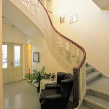 Nygards Historic Hostel Bergen